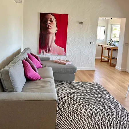 בית נופש Boutique Art W9 אולביה